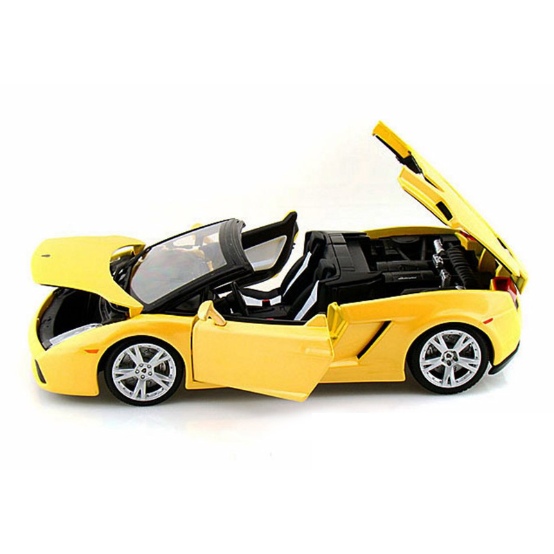 Macheta Auto Lamborghini Gallardo Spyder Scare Mare 1 pe 18 (2)